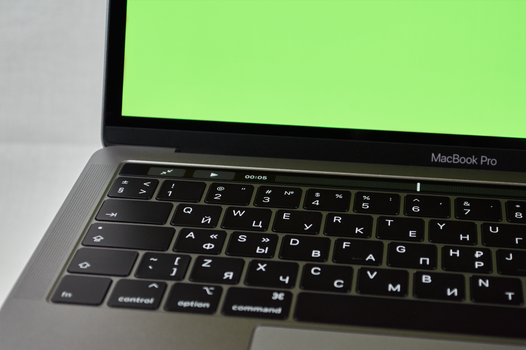 MacBook Air M4 in Hoorn: sneller, slimmer en is hij zijn prijs echt waard?
