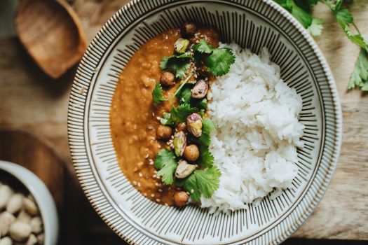 Wat eten we vanavond in Hoorn? 2 verse seizoensrecepten voor 14 mei
